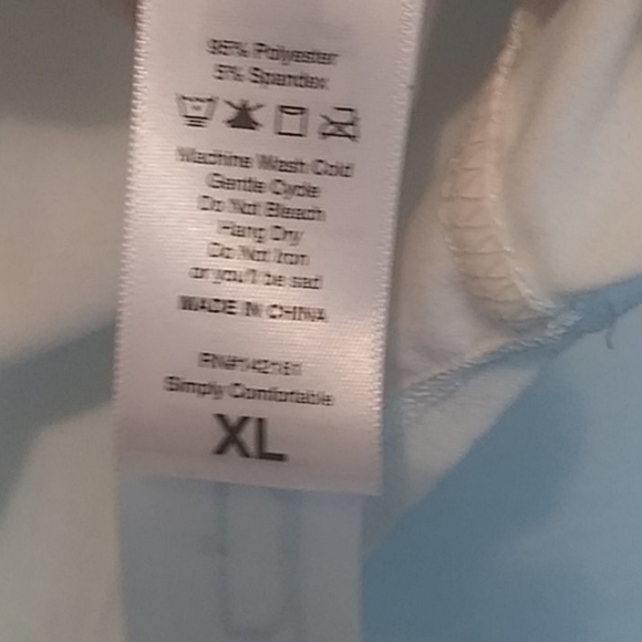 Lularoe Randy Tee - Unicorn - Picture 5 of 5